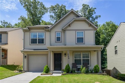 2746 Old House Circle sold home in St Clair, Matthews, NC