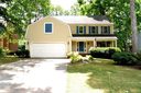 2106 Annecy Drive sold home in Matthews, SC