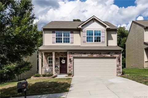 2629 Hunters Moon Lane sold home in St Clair, Matthews, NC