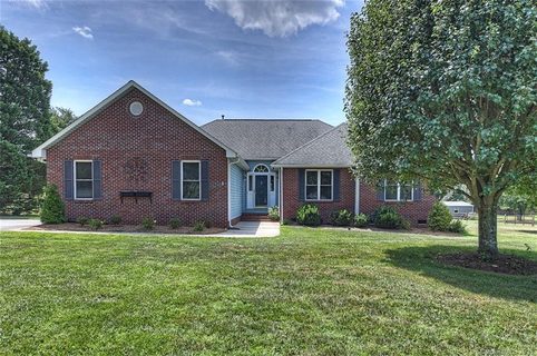 3125 Monte Drive
