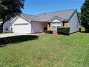 4211 Brawer Farm Drive sold home in Charlotte, SC