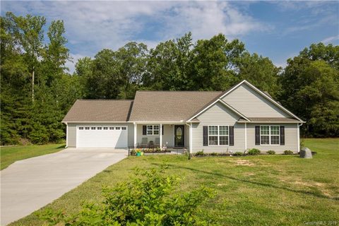 6032 Sawgrass Lane