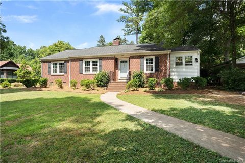 1118 Evergreen Circle sold home in Beaty Estates, Rock Hill, SC