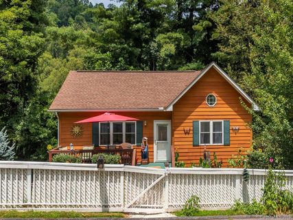 40 Whippoorwill Way