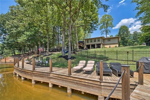 158 Honeydew Circle sold home in Crescent Land and Timber, Troutman, NC
