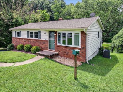 70 Debra Lane