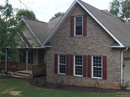 24 Fieldcrest Circle