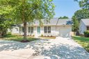 3106 Old House Circle sold home in Matthews, SC