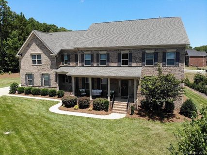 406 Timber Top Court sold home in Lake Forest Preserve, Weddington, NC