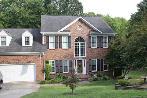 3883 Meadow Ridge Drive