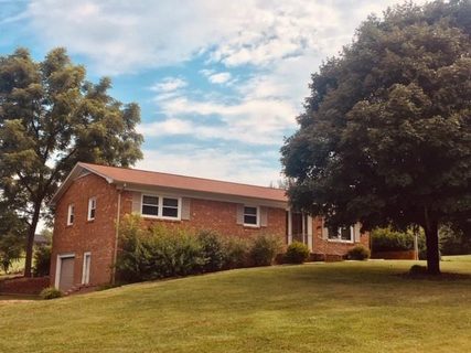 141 Robinson Road sold home in Fairfield Acres, Taylorsville, NC