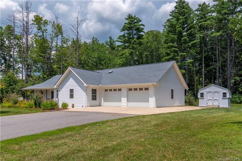 406 Heritage Lane sold home in Mountain Haven Estates, Mars Hill, NC