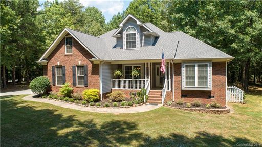 319 Tradewinds Lane sold home in Hawkins Ridge, York, SC