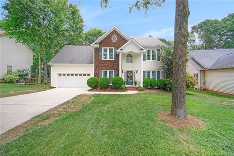 1736 Moreland Wood Trail