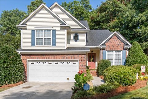 312 Beacon Hills Drive sold home in Beacon Hills, Gastonia, NC