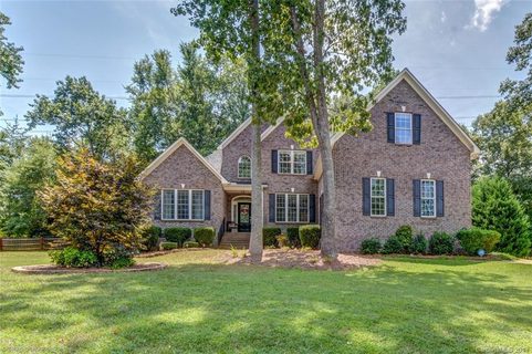 725 Park Trail Lane