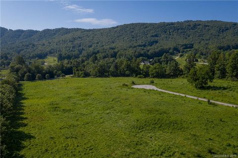 117 Walnut Valley Lane 2 sold lot in Red Maple Farms, Hendersonville, NC