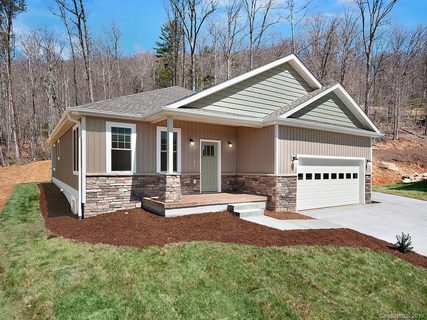 4 Village Overlook Loop sold home in Bee Tree Village Cliffside, Swannanoa, NC
