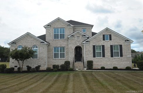 1015 Dublin Court