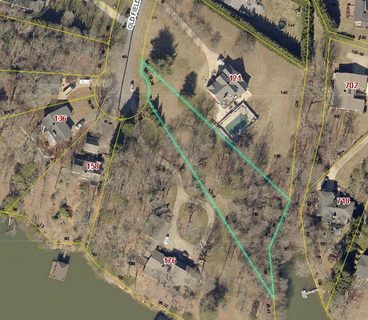 138 Old Field Road
