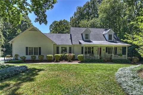 7464 Deer Track Drive sold home in Forest Oaks, Denver, NC