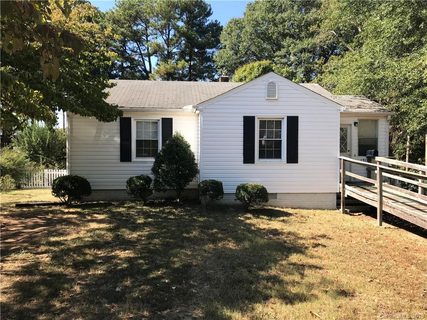 1316 Poston Circle
