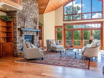 141 Windover Drive
