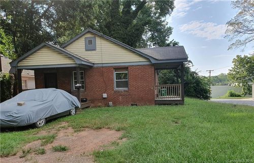 813 Ambassador Street sold multi-family property in Summit View, Charlotte, NC