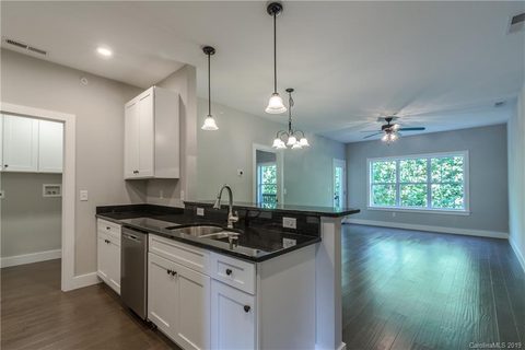 124 Foxden Drive 201