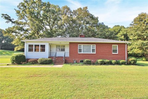 5521 Paw Creek Road
