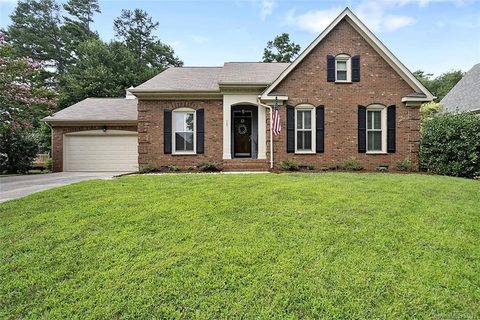 707 Trailing Rock Drive
