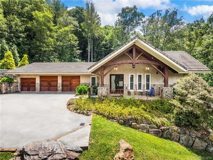 374 Red Wolf Run sold home in Red Wolf Run, Mars Hill, NC