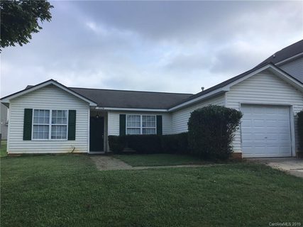 2724 Fairstone Avenue sold home in Fairstone, Charlotte, NC