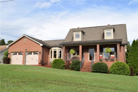 24 Pleasant Court