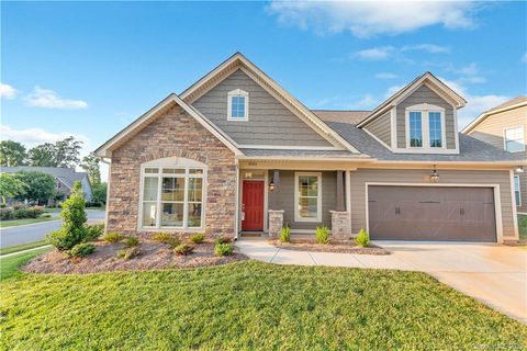 3101 Glacier Court sold home in Village at the Mountain, Gastonia, NC