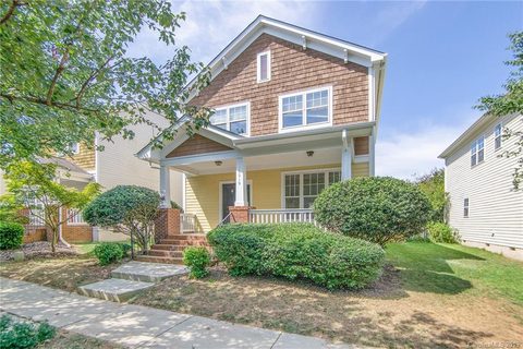 16919 Pennington Drive sold home in Greens At Birkdale Village, Huntersville, NC