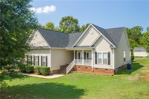 3665 Navajo Drive