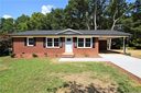 2112 Hollandale Drive sold home in Gastonia, SC
