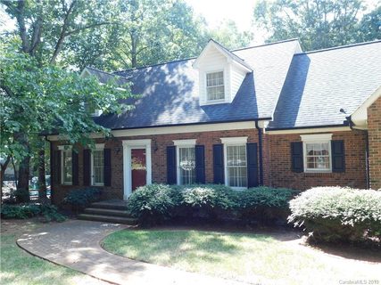 112 Doris Court sold home in Lithia Hills, Lincolnton, NC