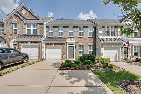 161 Snead Road sold home in Fairway Townhouses, Fort Mill, SC