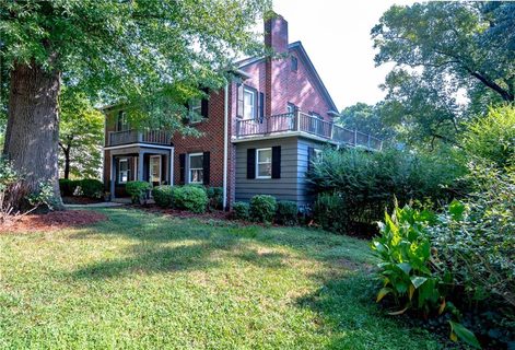 304 Beall Street sold home in Fairfield, Lenoir, NC