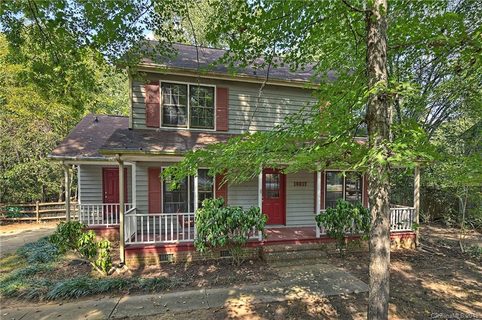 10817 Sawgrass Court sold home in Innisfree, Charlotte, NC