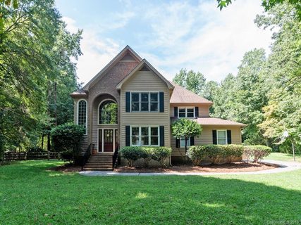 4512 Forest Cove Road