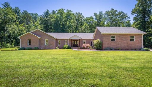 301 Garrison Road sold home in Salem Heights, Morganton, NC