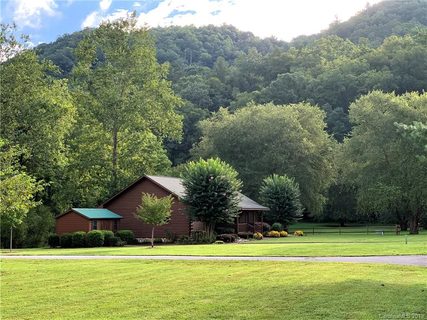 Previously sold for $275,900