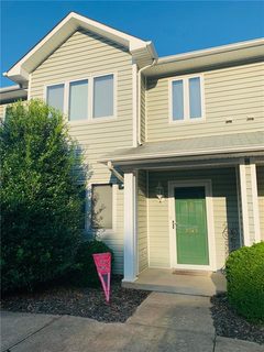 3374 White Oak Court E4