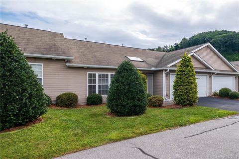 290 Castle Creek Drive sold home in Castle Creek Village, Waynesville, NC