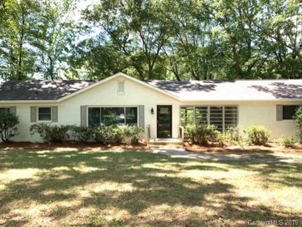 727 Glendora Drive