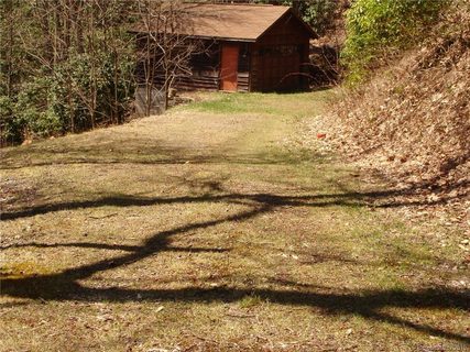 703 Pless Underwood Road