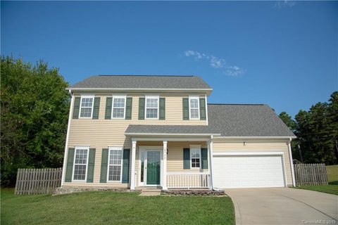 4733 Sahalee Lane sold home in Fox Chase, Charlotte, NC